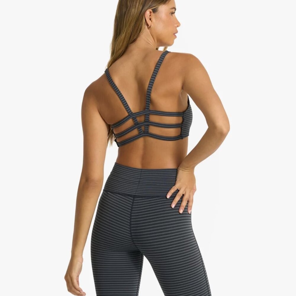 Vuori Striped Black Bra